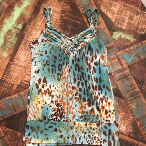 Buckle Tank size Small